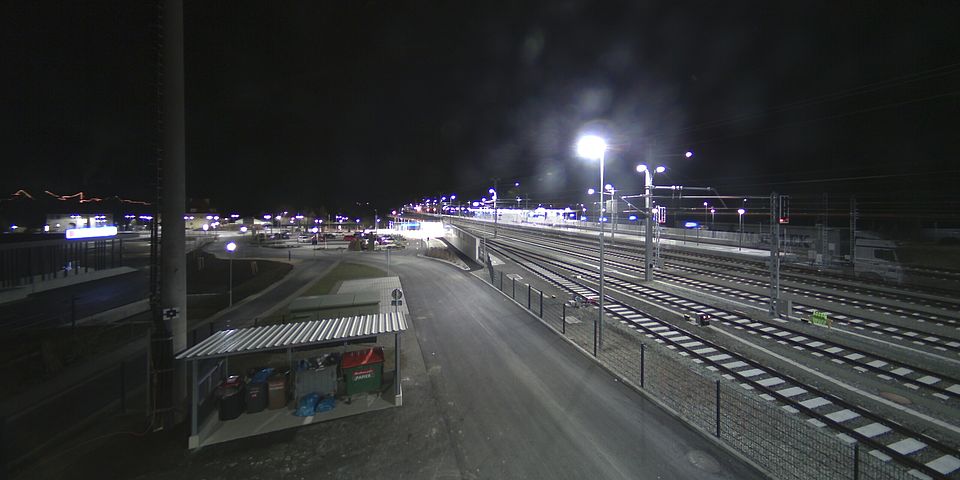 Livebild Baukamera 1 - Webcam 'Gesamtpanorama von Südwesten' - Baustelle Neubau Bahnhof Frohnleiten (ca. 5 Minuteninterval)